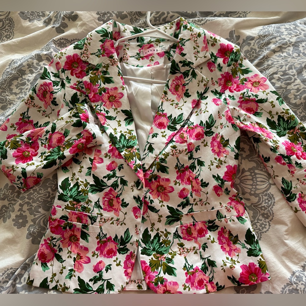 Worn once floral blazer
